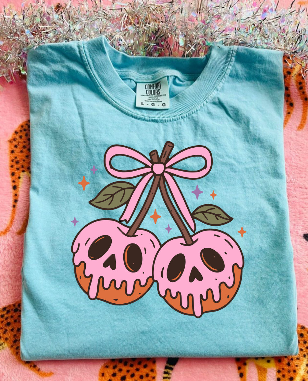 Pink spooky apples tee