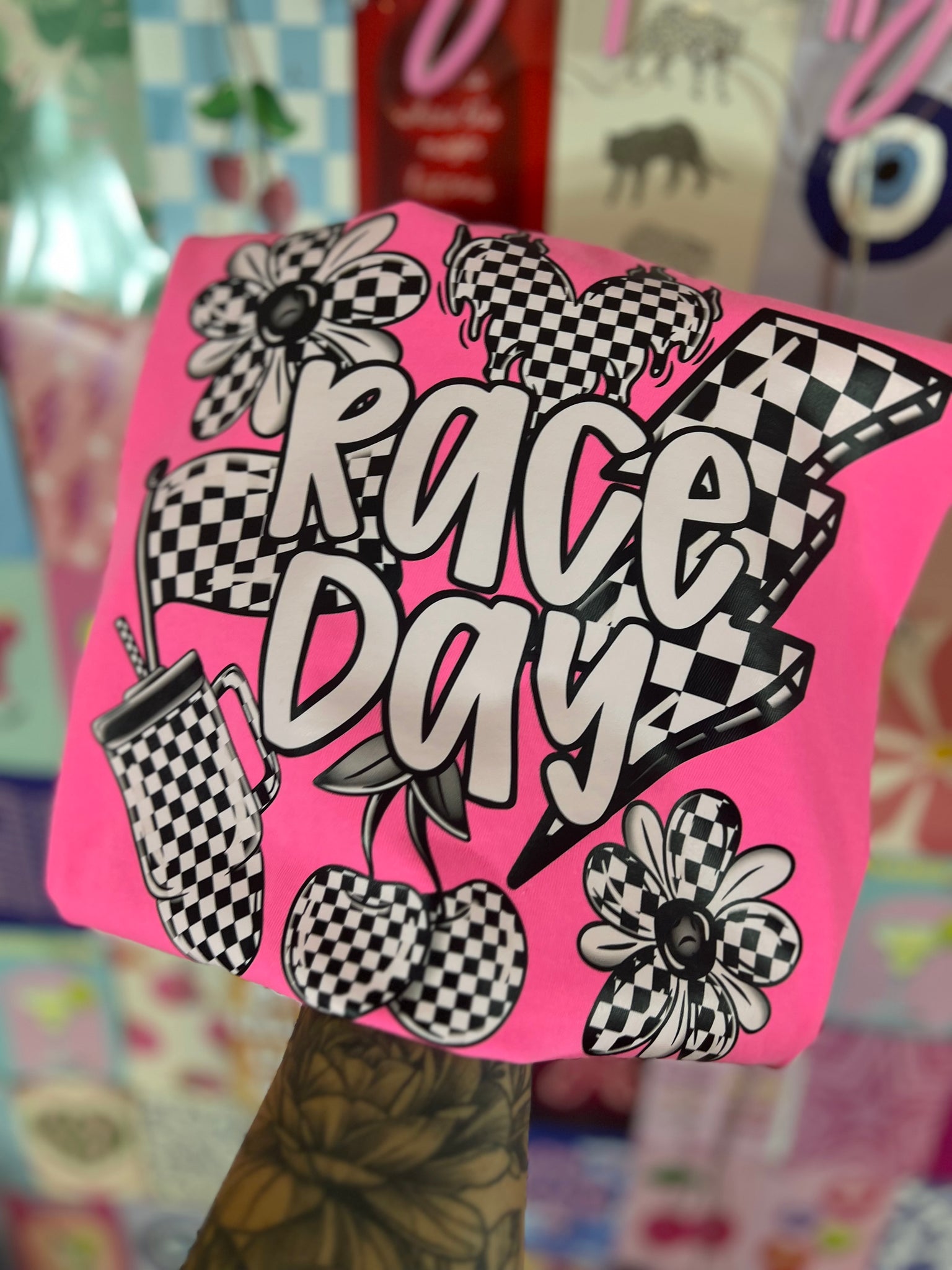 COMFORT COLORS Race Day